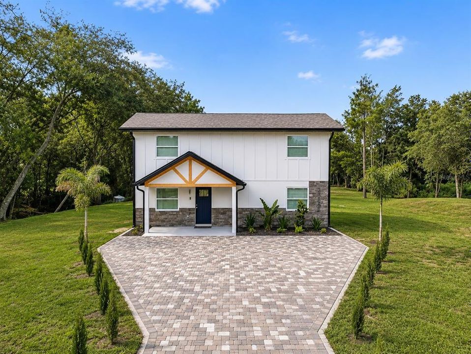 На продажу: $598,999 (4 спален, 2 ванн, 1754 Квадратных фут)
