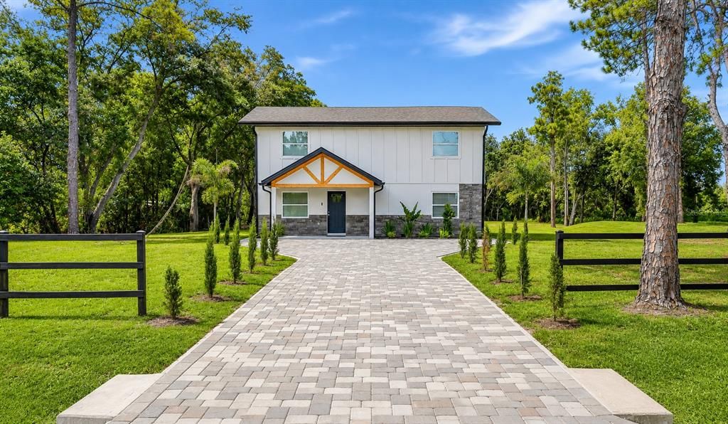 На продажу: $598,999 (4 спален, 2 ванн, 1754 Квадратных фут)