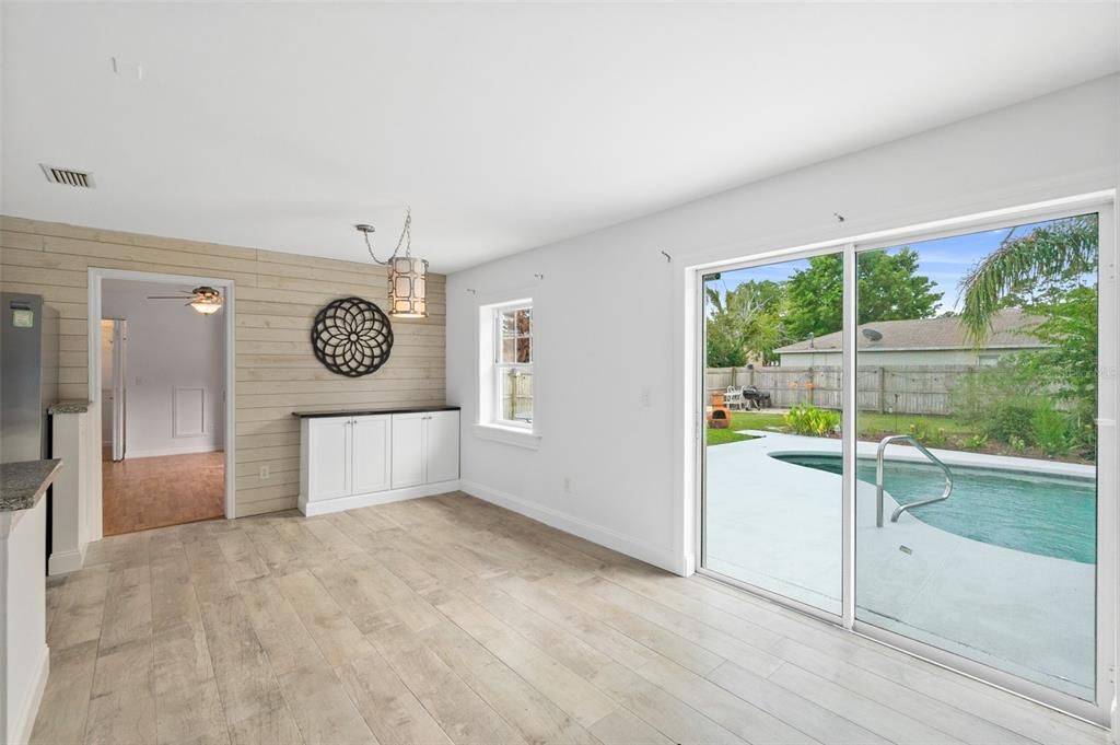 Activo con contrato: $314,900 (3 camas, 2 baños, 1330 Pies cuadrados)