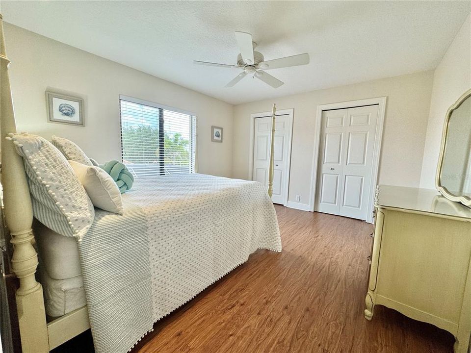 For Sale: $1,870,000 (6 beds, 4 baths, 4193 Square Feet)