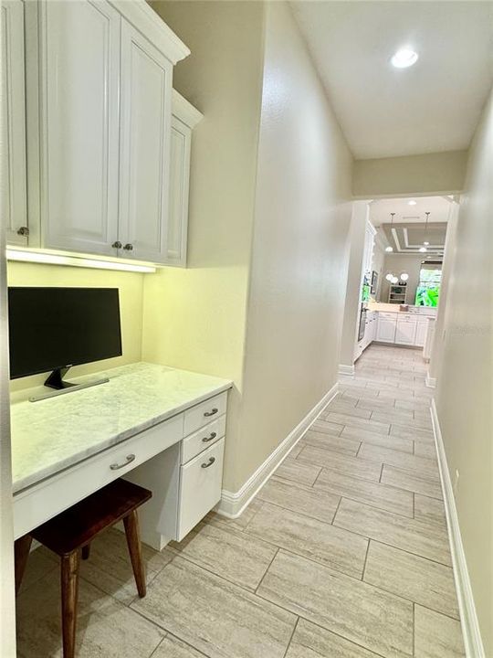 For Sale: $1,870,000 (6 beds, 4 baths, 4193 Square Feet)