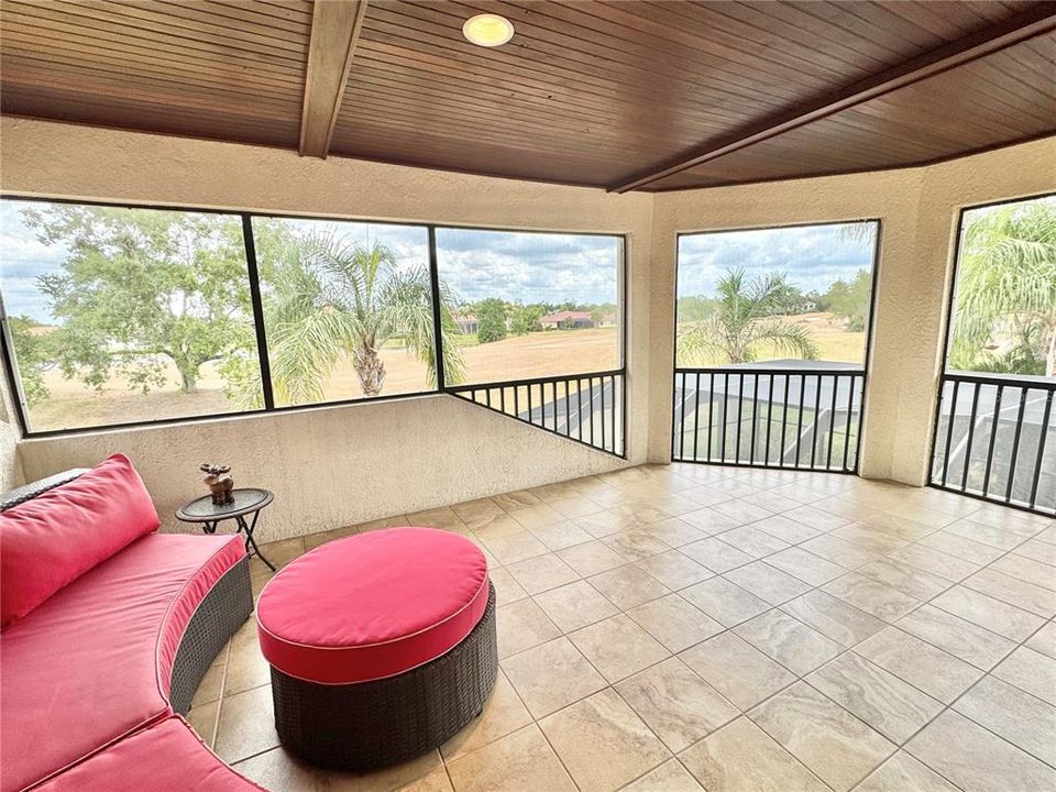 For Sale: $1,870,000 (6 beds, 4 baths, 4193 Square Feet)