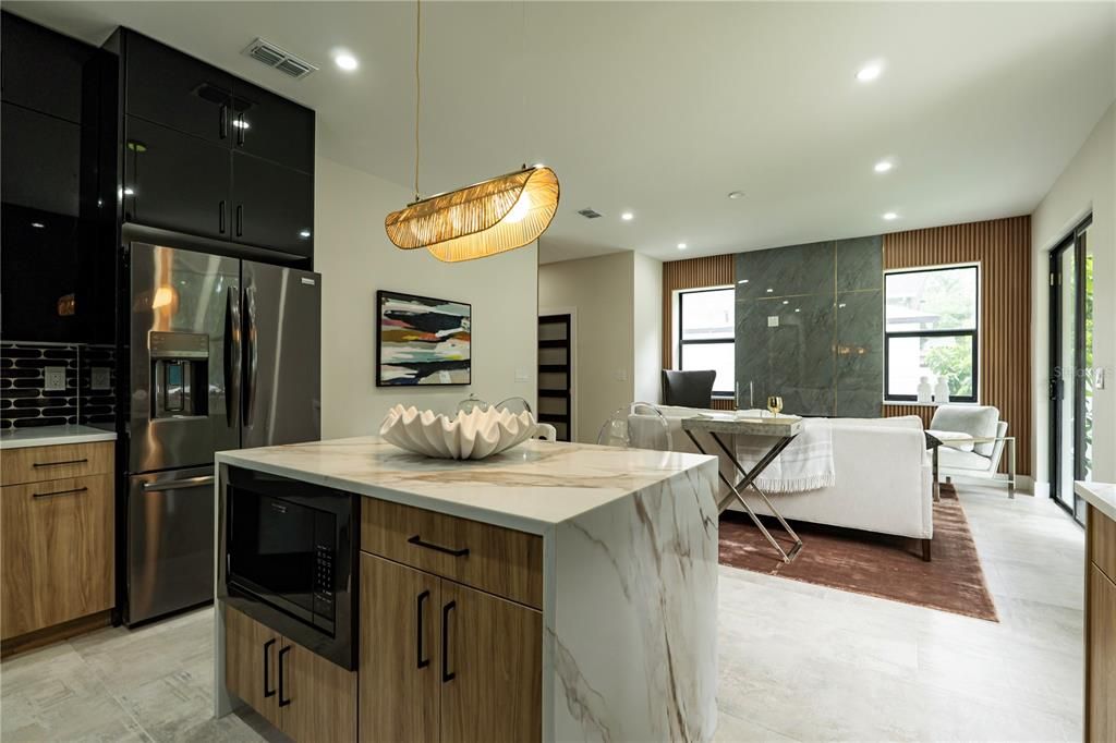 For Sale: $598,000 (4 beds, 2 baths, 1850 Square Feet)