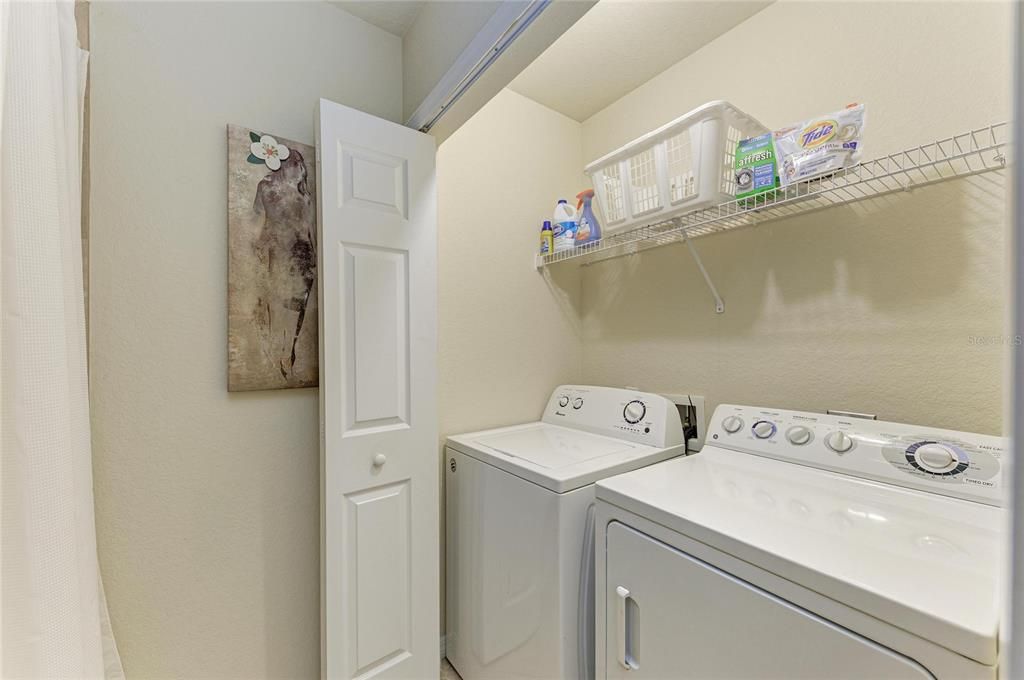 En Venta: $219,700 (2 camas, 2 baños, 1121 Pies cuadrados)