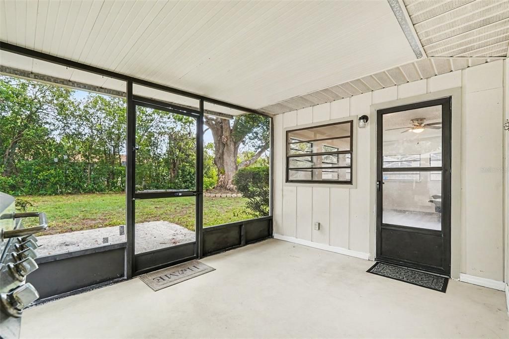 En Venta: $274,900 (3 camas, 2 baños, 1255 Pies cuadrados)