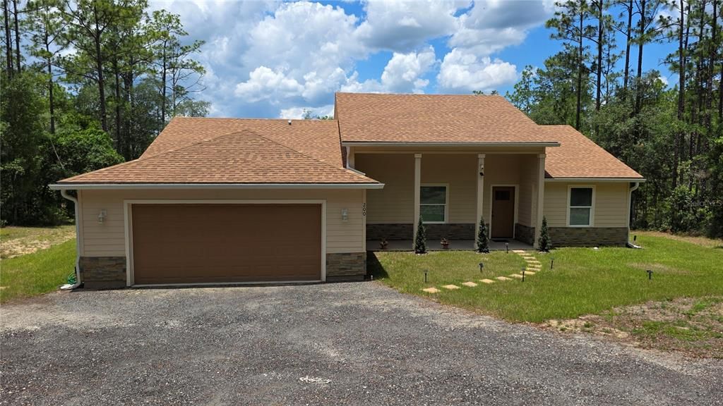 For Sale: $499,000 (3 beds, 2 baths, 1620 Square Feet)