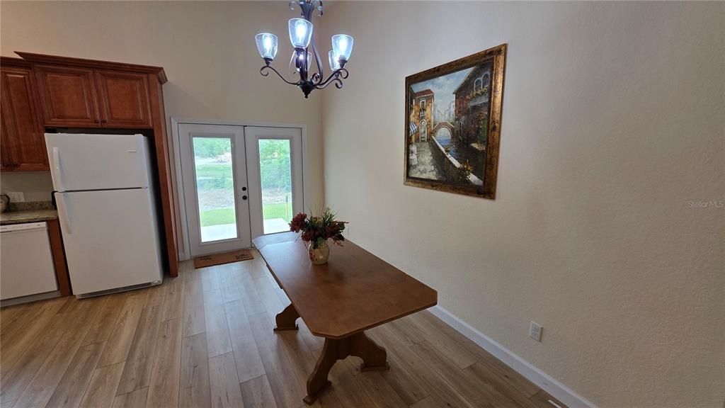 For Sale: $499,000 (3 beds, 2 baths, 1620 Square Feet)