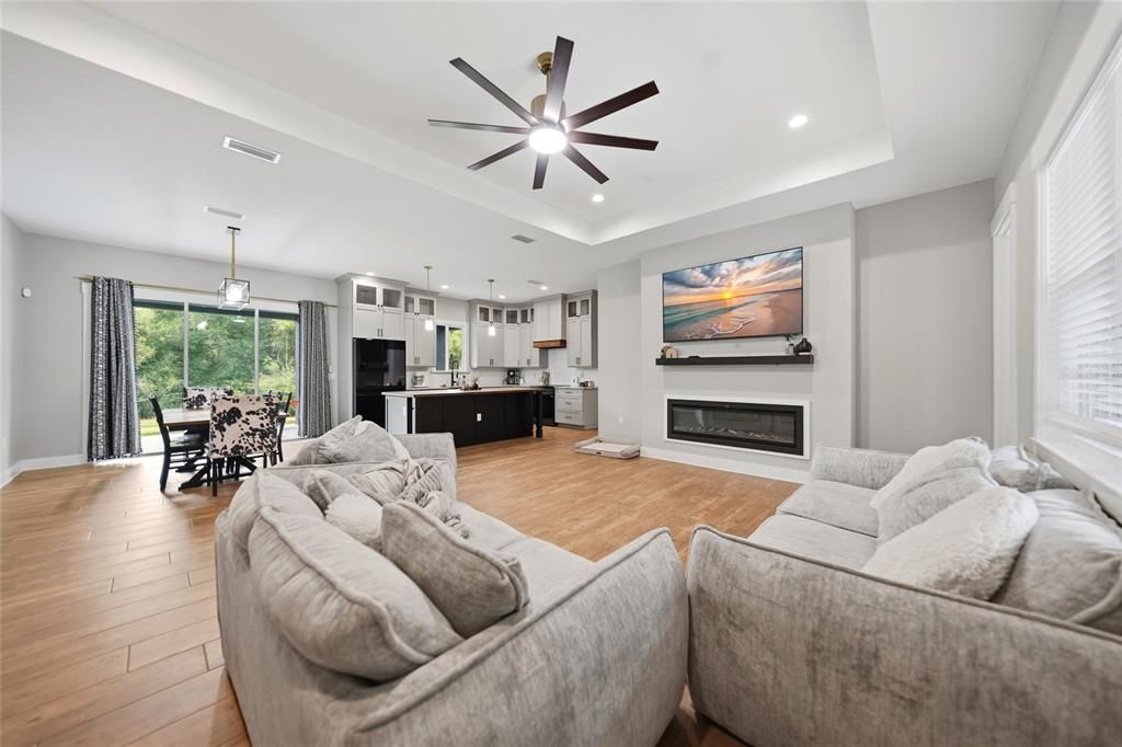 For Sale: $499,000 (4 beds, 2 baths, 2137 Square Feet)