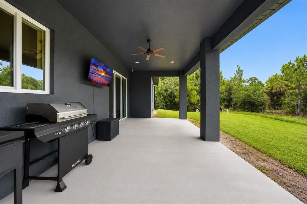 For Sale: $499,000 (4 beds, 2 baths, 2137 Square Feet)