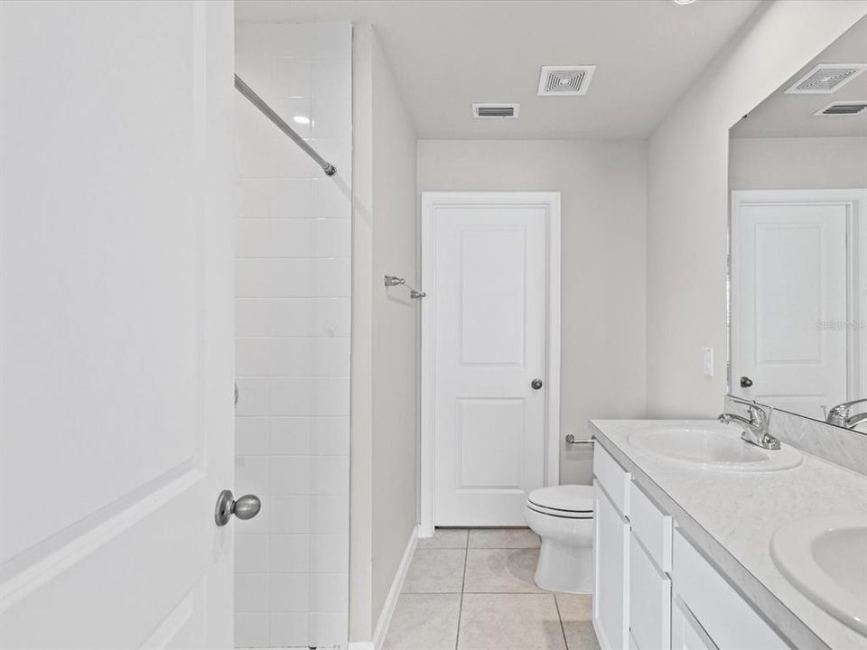 For Sale: $274,900 (3 beds, 2 baths, 1440 Square Feet)