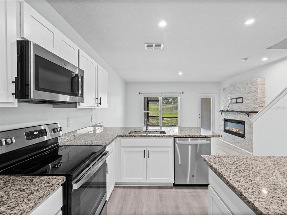 For Sale: $274,900 (3 beds, 2 baths, 1440 Square Feet)