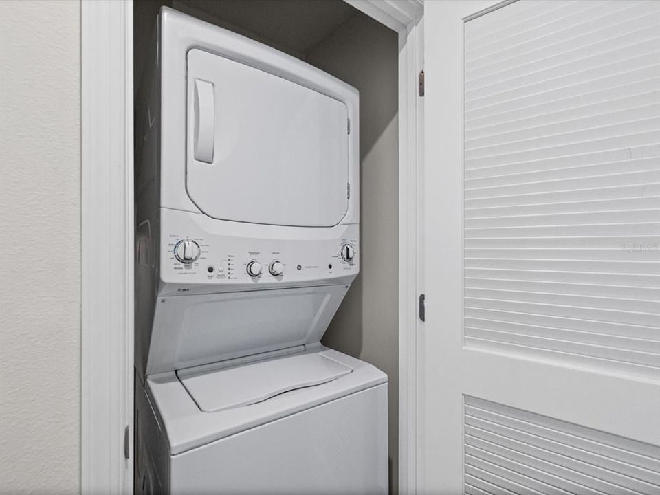 For Sale: $274,900 (3 beds, 2 baths, 1440 Square Feet)
