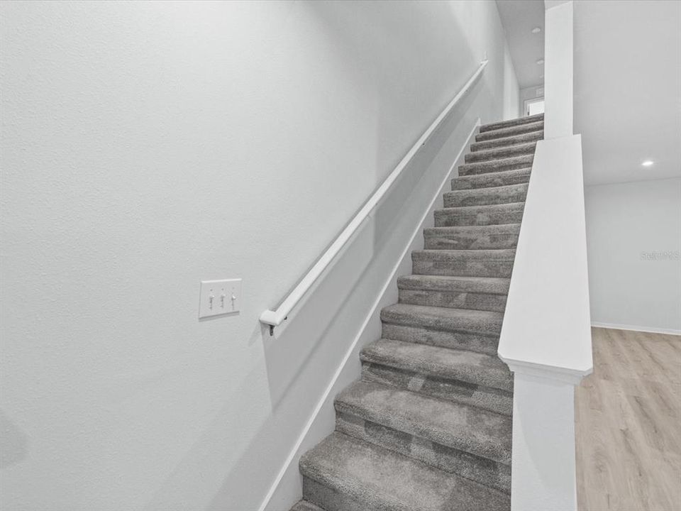 For Sale: $274,900 (3 beds, 2 baths, 1440 Square Feet)