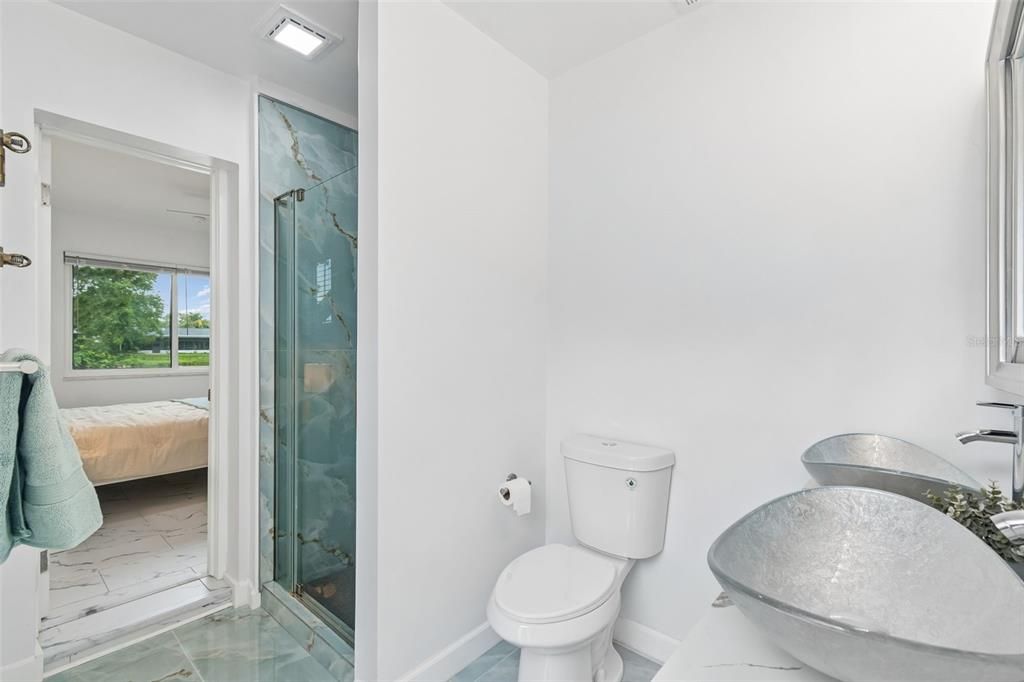 For Sale: $364,900 (3 beds, 2 baths, 1656 Square Feet)