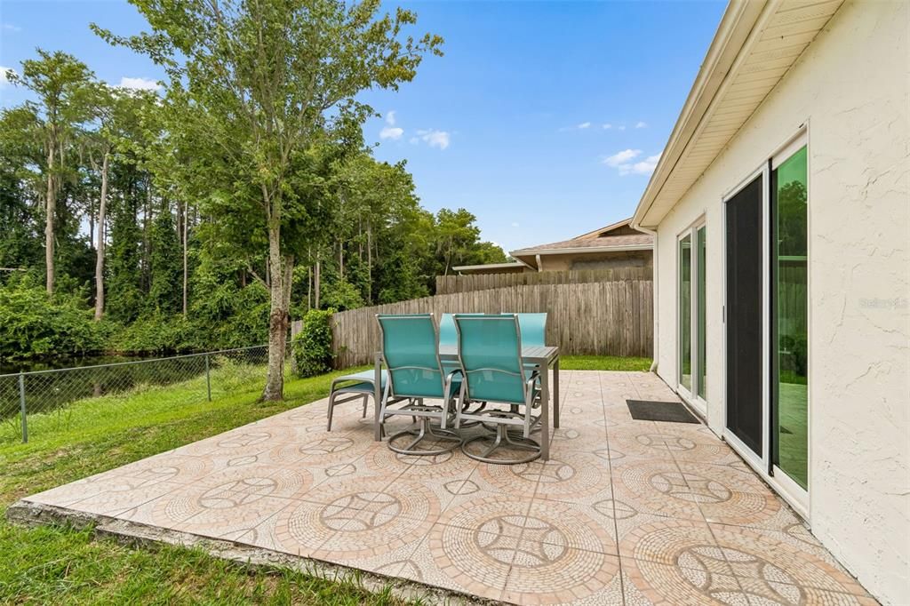 For Sale: $364,900 (3 beds, 2 baths, 1656 Square Feet)
