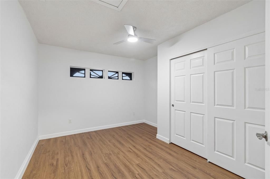 For Sale: $364,900 (3 beds, 2 baths, 1656 Square Feet)