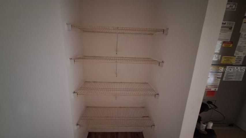 For Sale: $199,900 (3 beds, 2 baths, 1066 Square Feet)