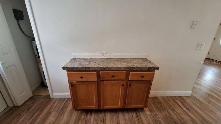 For Sale: $199,900 (3 beds, 2 baths, 1066 Square Feet)