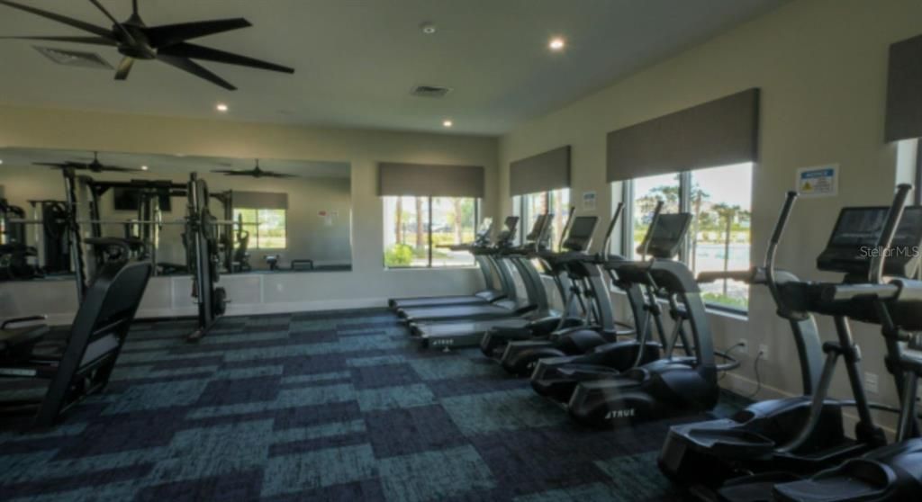 Active With Contract: $2,300 (3 beds, 2 baths, 1560 Square Feet)