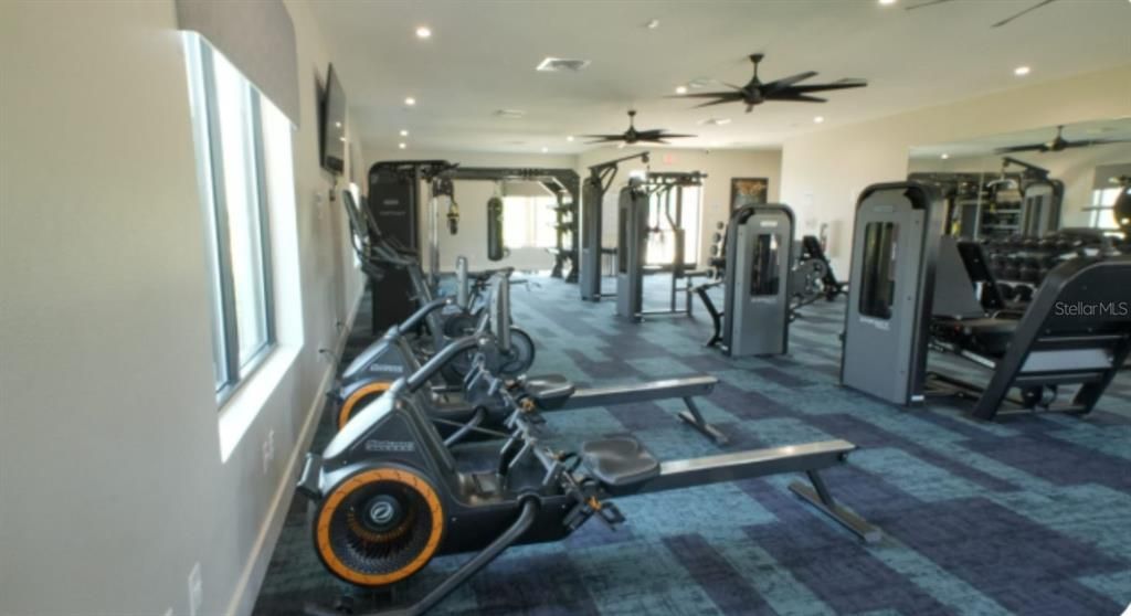 Active With Contract: $2,300 (3 beds, 2 baths, 1560 Square Feet)