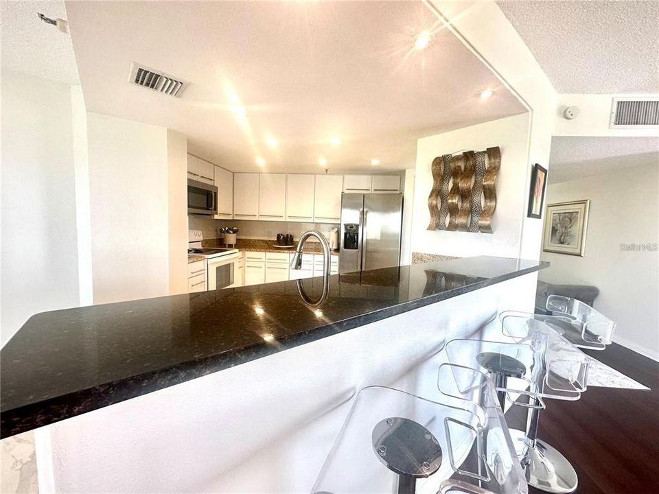 For Rent: $3,200 (2 beds, 2 baths, 1476 Square Feet)