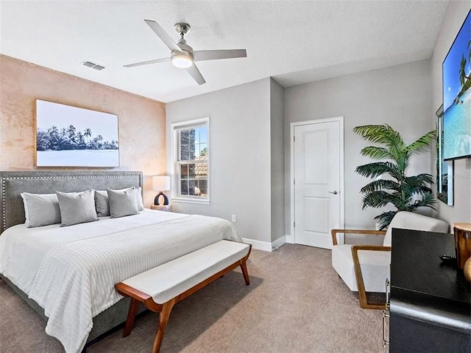 В аренду: $8,900 (6 спален, 4 ванн, 4969 Квадратных фут)