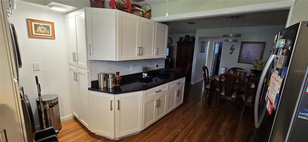 For Sale: $240,000 (3 beds, 2 baths, 1385 Square Feet)