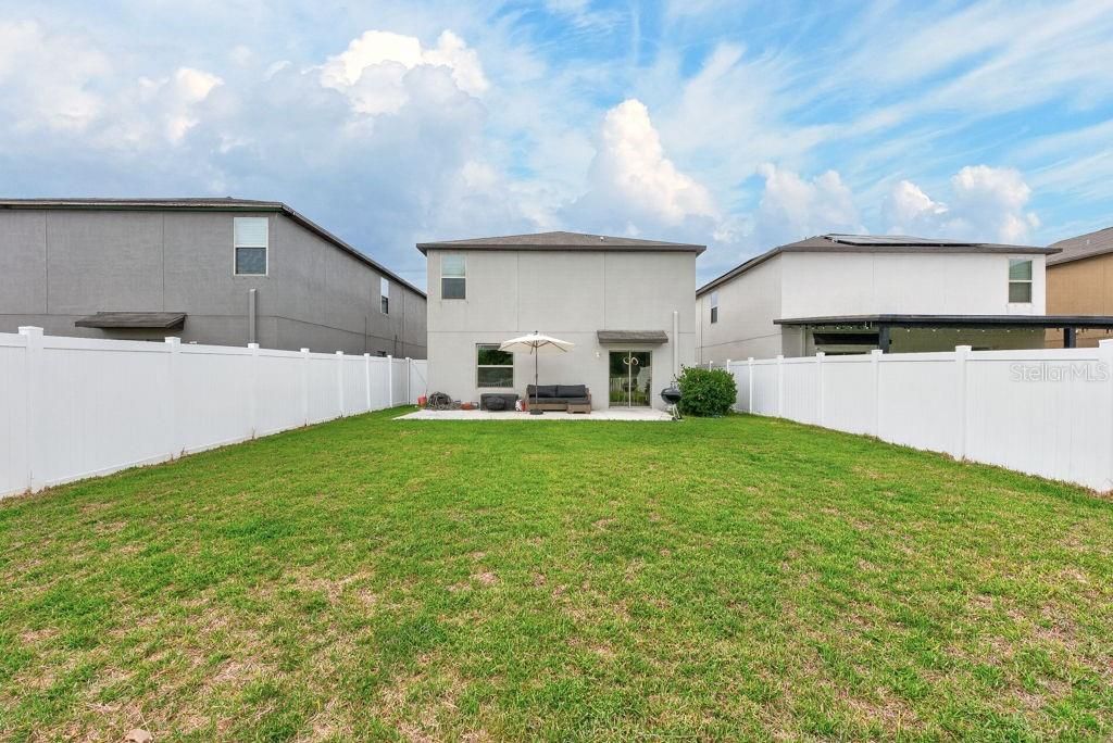 En Venta: $285,000 (4 camas, 2 baños, 1914 Pies cuadrados)