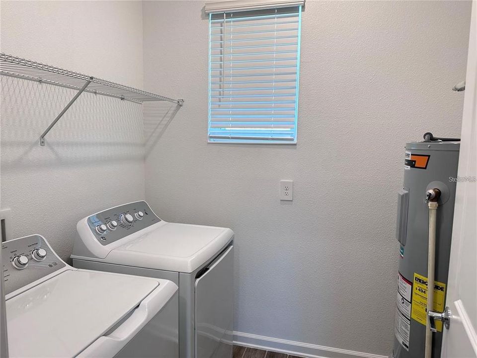 For Rent: $2,850 (3 beds, 2 baths, 1770 Square Feet)