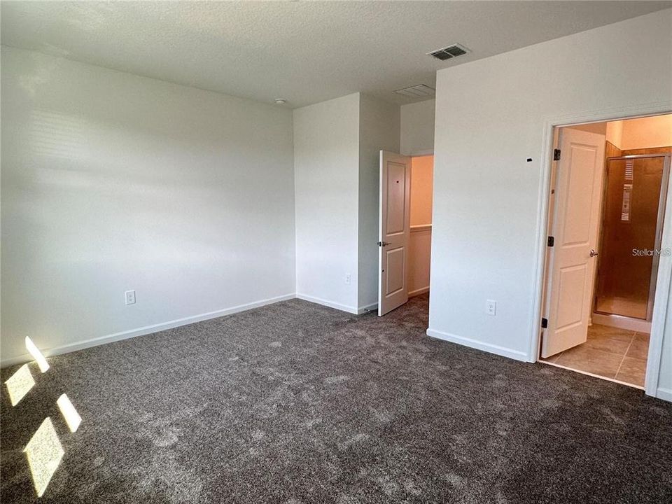 For Rent: $2,850 (3 beds, 2 baths, 1770 Square Feet)