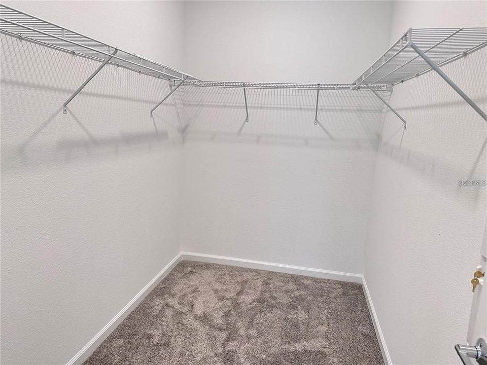 For Rent: $2,850 (3 beds, 2 baths, 1770 Square Feet)