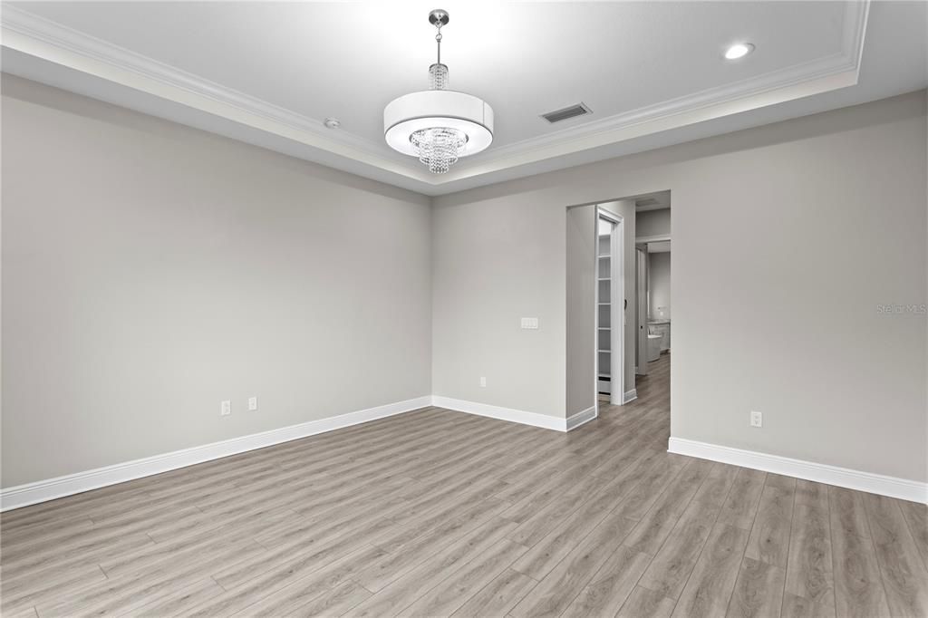 For Sale: $1,485,000 (3 beds, 2 baths, 2334 Square Feet)