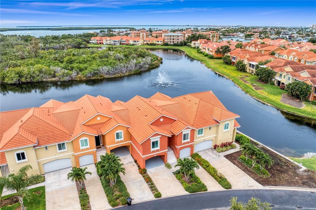 For Sale: $1,485,000 (3 beds, 2 baths, 2334 Square Feet)
