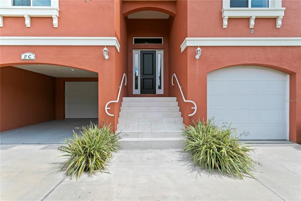 For Sale: $1,485,000 (3 beds, 2 baths, 2334 Square Feet)