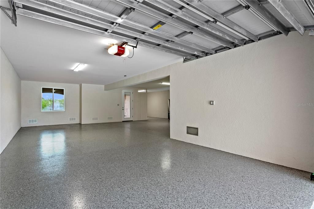 For Sale: $1,485,000 (3 beds, 2 baths, 2334 Square Feet)