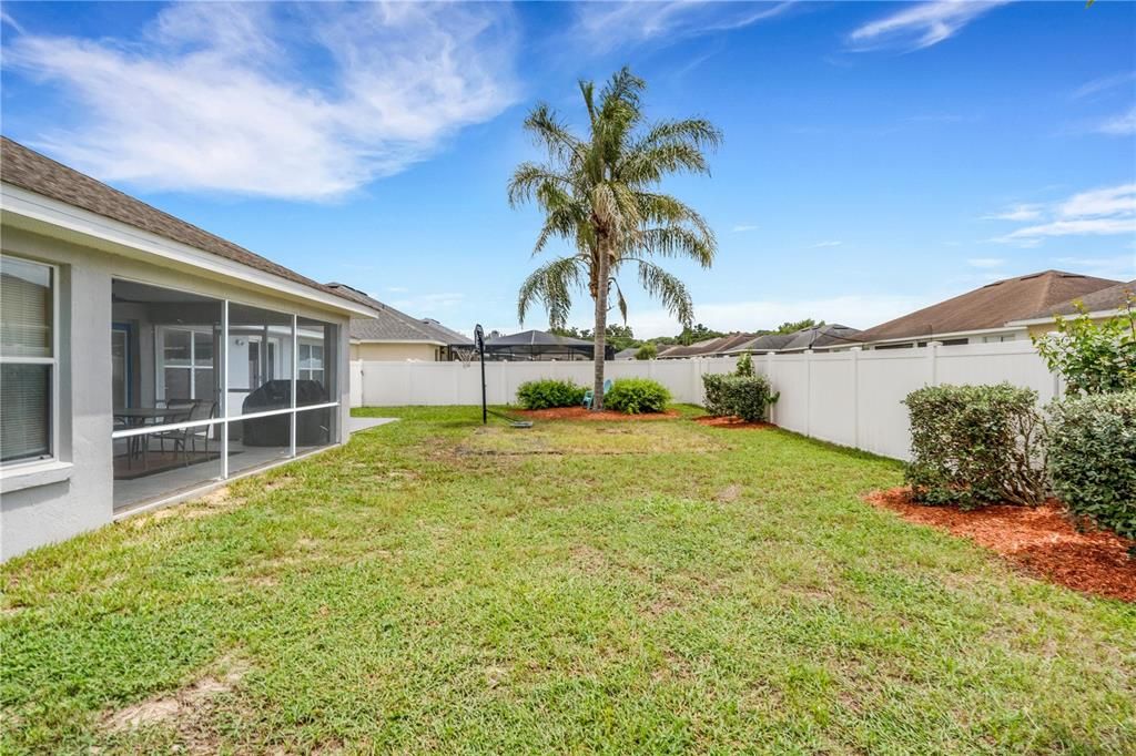 For Sale: $399,000 (4 beds, 2 baths, 2676 Square Feet)