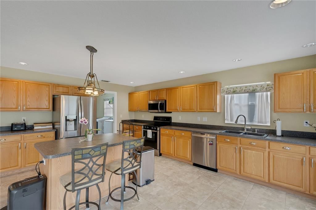 For Sale: $399,000 (4 beds, 2 baths, 2676 Square Feet)