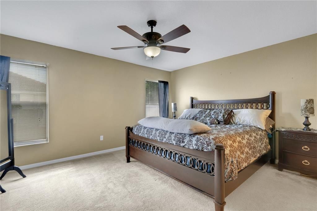 For Sale: $399,000 (4 beds, 2 baths, 2676 Square Feet)
