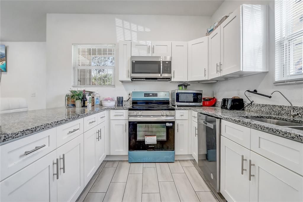 En Venta: $329,995 (3 camas, 2 baños, 1503 Pies cuadrados)
