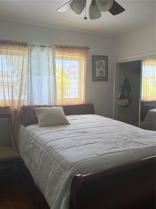 For Sale: $995,000 (3 beds, 2 baths, 1632 Square Feet)