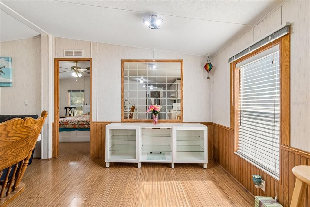 En Venta: $169,900 (2 camas, 2 baños, 960 Pies cuadrados)