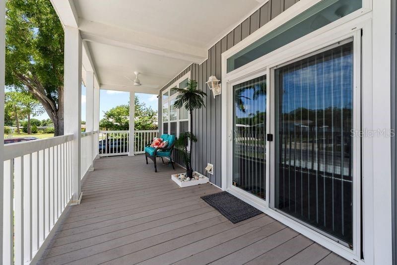 For Sale: $385,000 (2 beds, 2 baths, 1620 Square Feet)