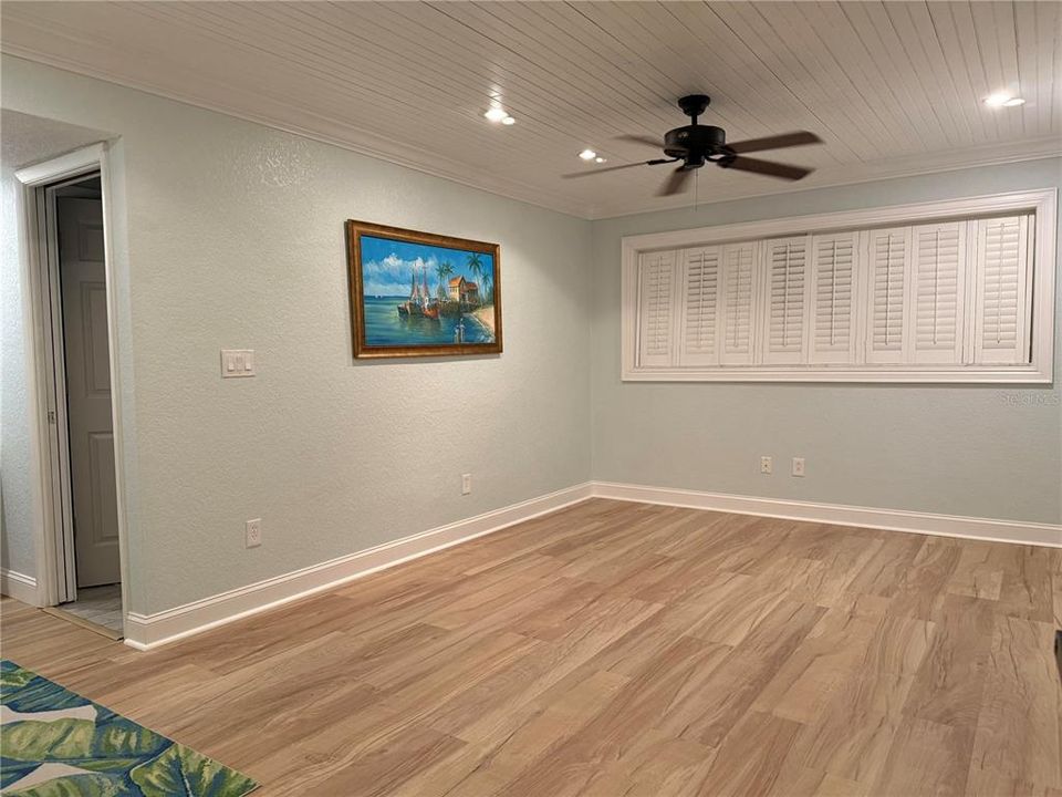 For Sale: $529,500 (4 beds, 2 baths, 1830 Square Feet)