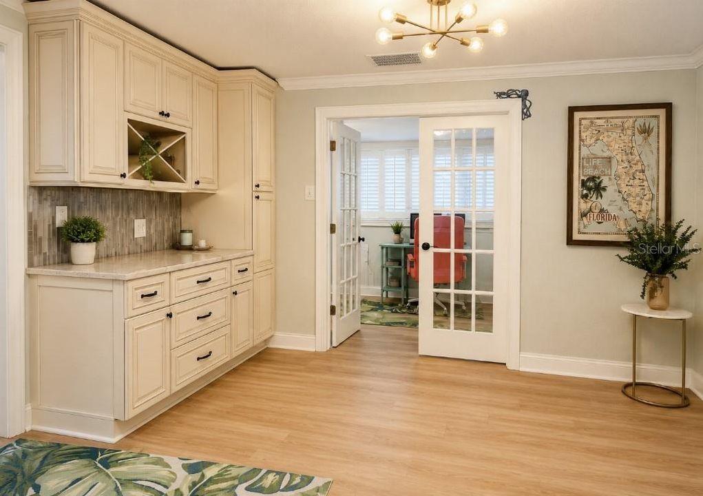 For Sale: $529,500 (4 beds, 2 baths, 1830 Square Feet)