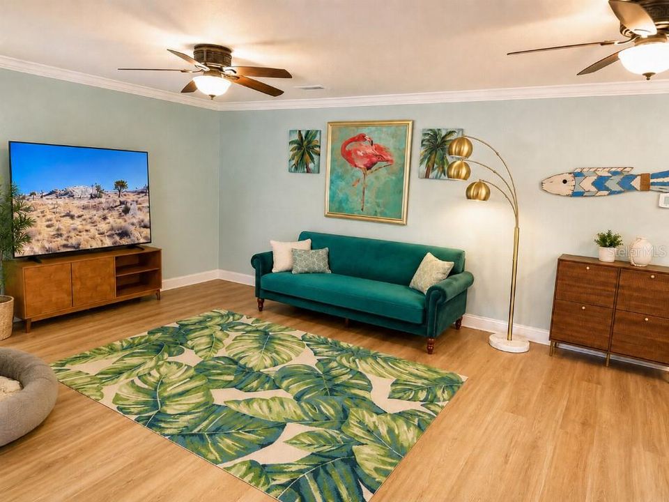 For Sale: $529,500 (4 beds, 2 baths, 1830 Square Feet)
