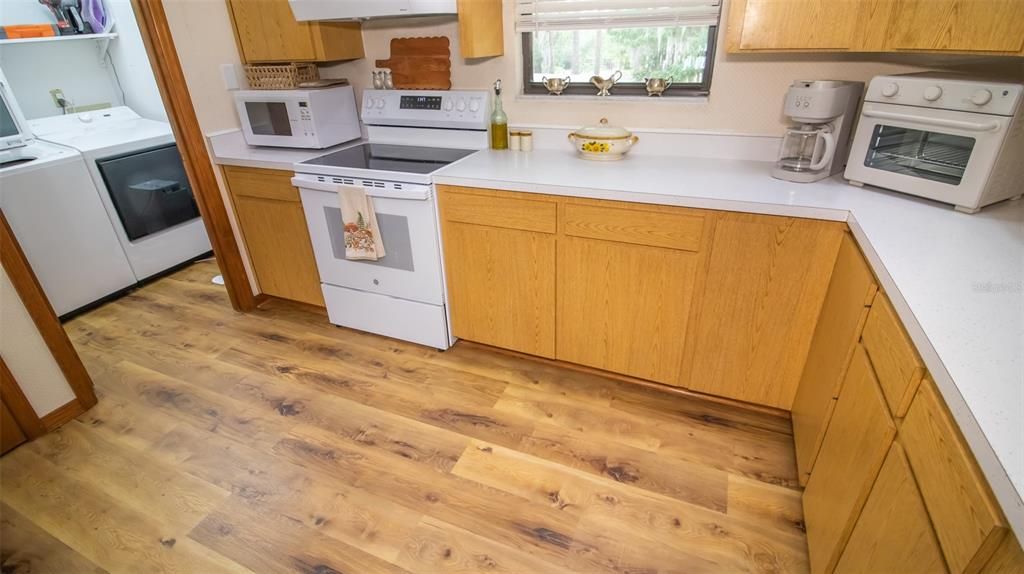 For Sale: $479,900 (3 beds, 2 baths, 2260 Square Feet)