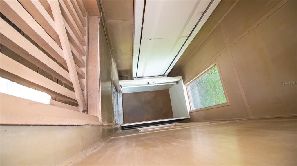 For Sale: $479,900 (3 beds, 2 baths, 2260 Square Feet)
