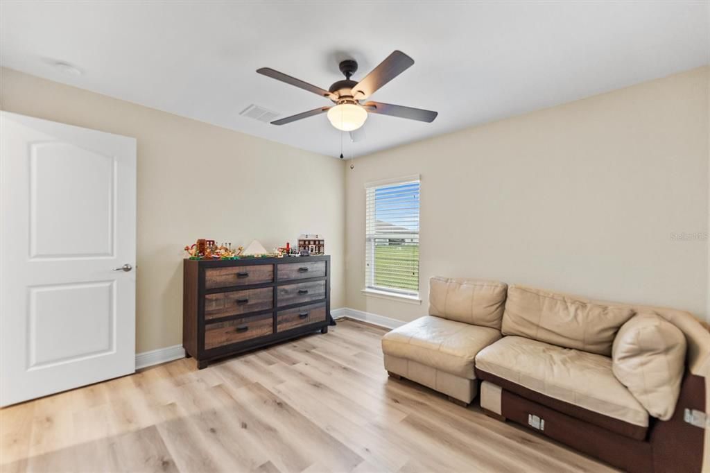 For Sale: $450,000 (4 beds, 2 baths, 2330 Square Feet)