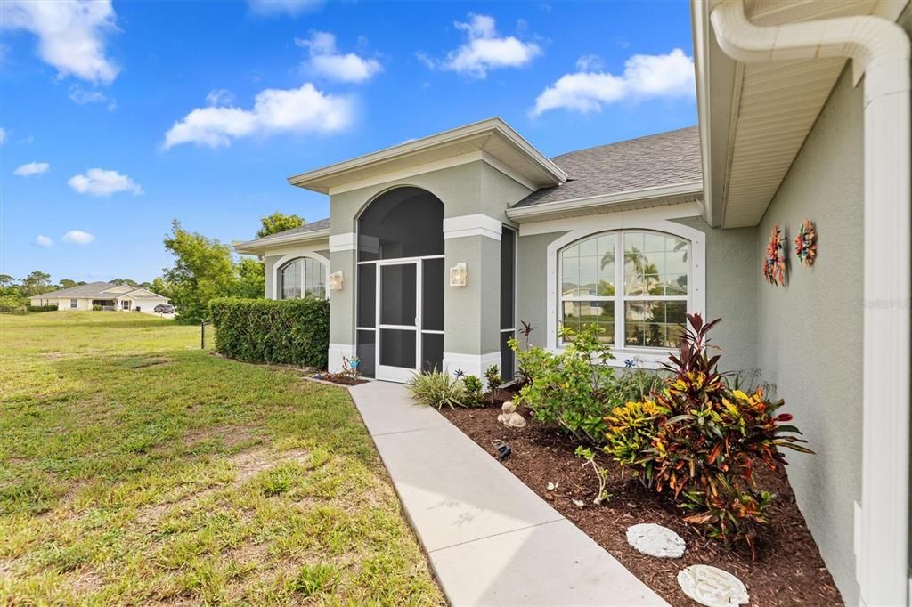 For Sale: $450,000 (4 beds, 2 baths, 2330 Square Feet)