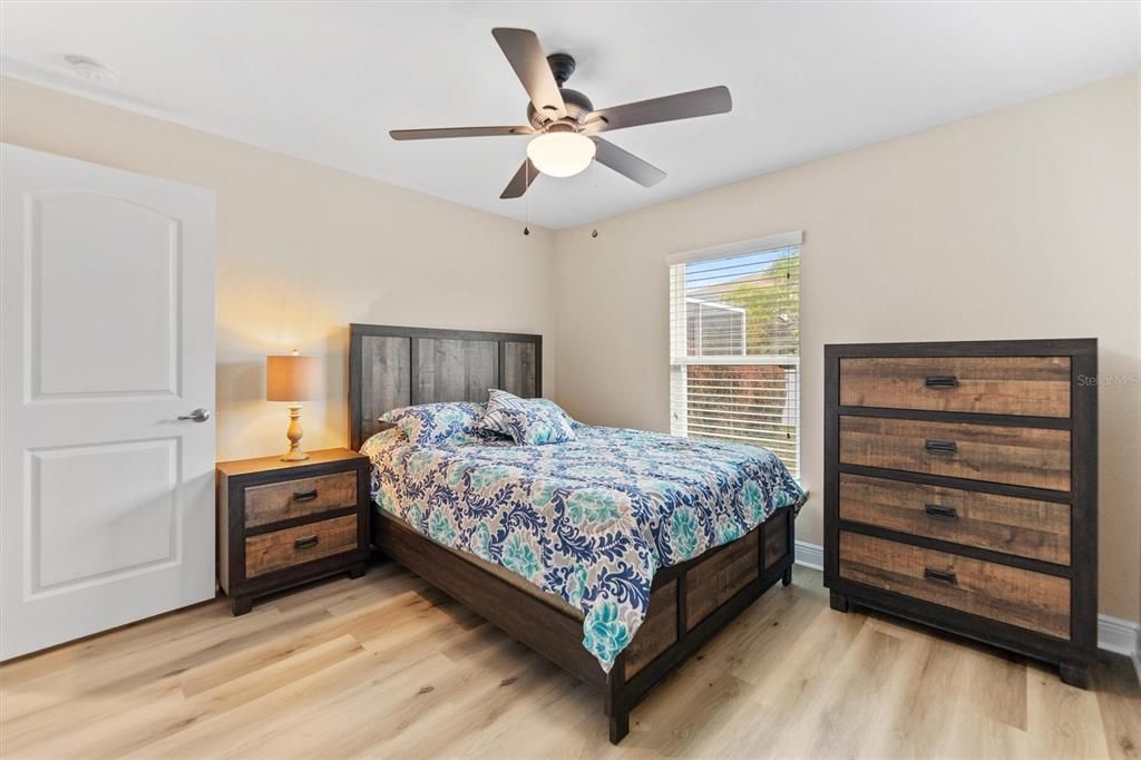 For Sale: $450,000 (4 beds, 2 baths, 2330 Square Feet)